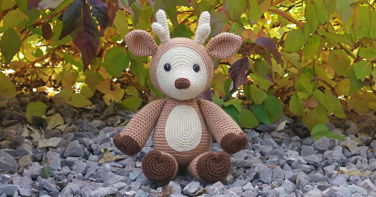 free deer crochet pattern