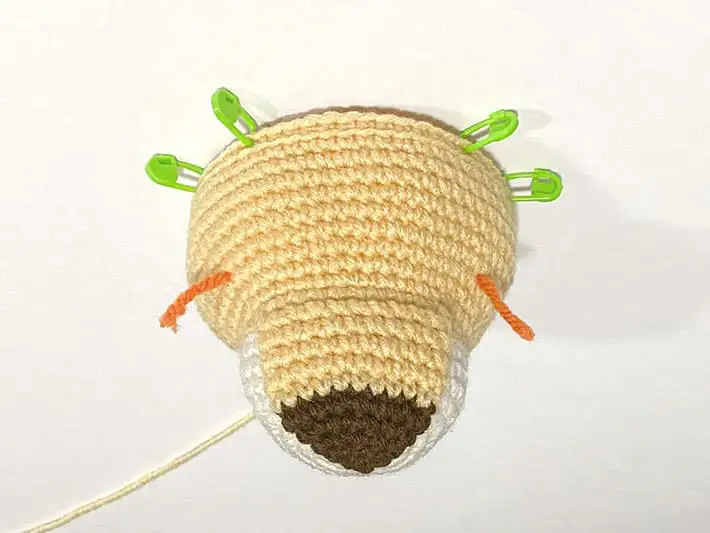 Stitch Markers for Ears | Laurence the Lion Amigurumi Tutorial