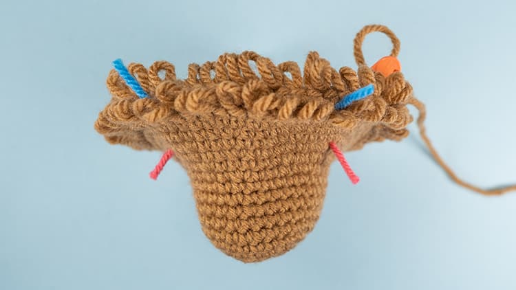 Crochet llama pattern tutorial 2 | Round 17 | Ears