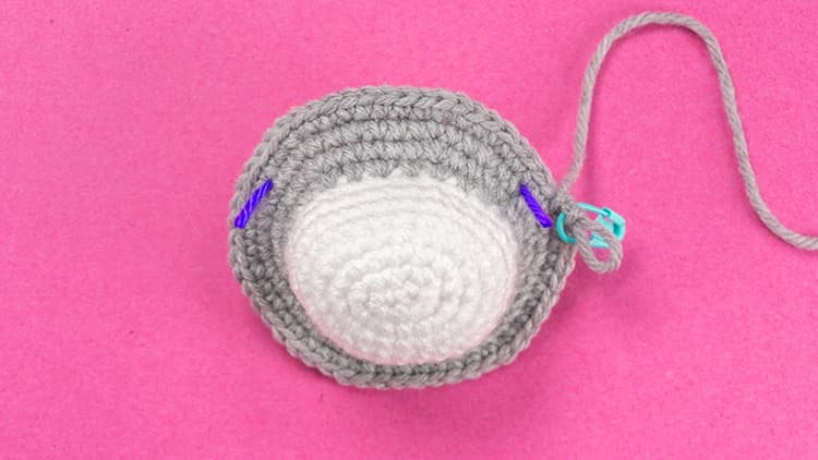 Crochet Cat Tabby Free Amigurumi Pattern Eye Marker Tutorial